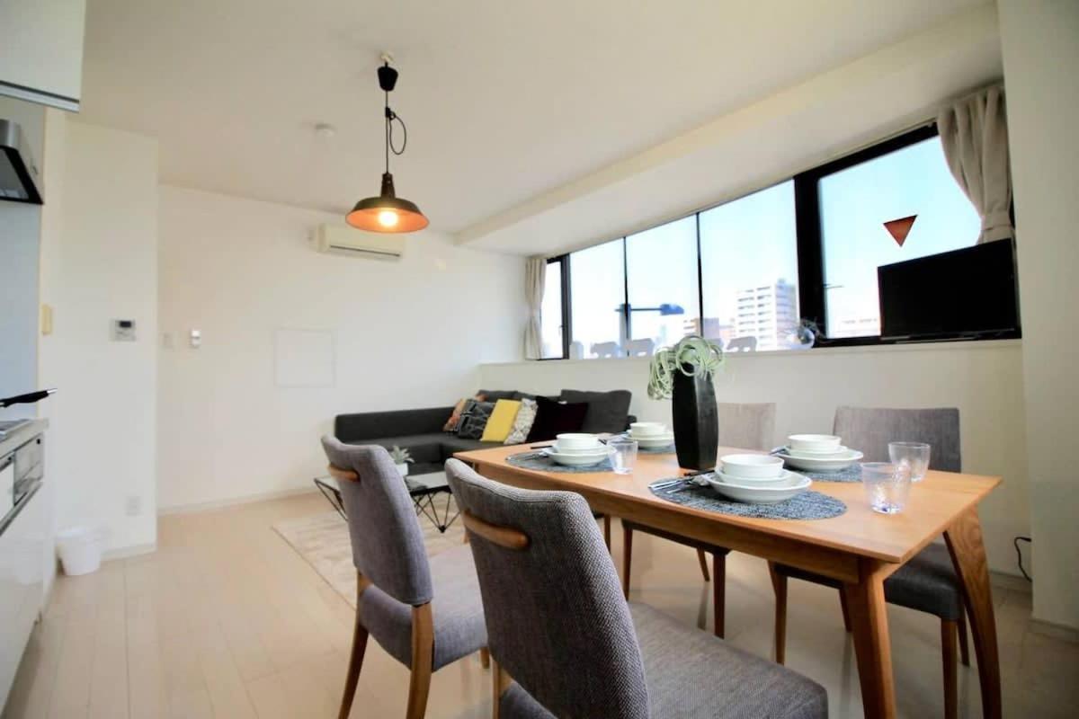 Ferienwohnung Luxes - 10 Min Hiroshima Station & 2Br Up To 10P Exterior foto